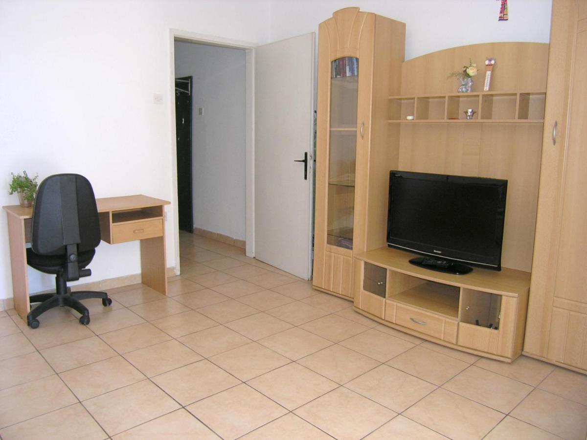 Apartman Samblic Кърк Екстериор снимка