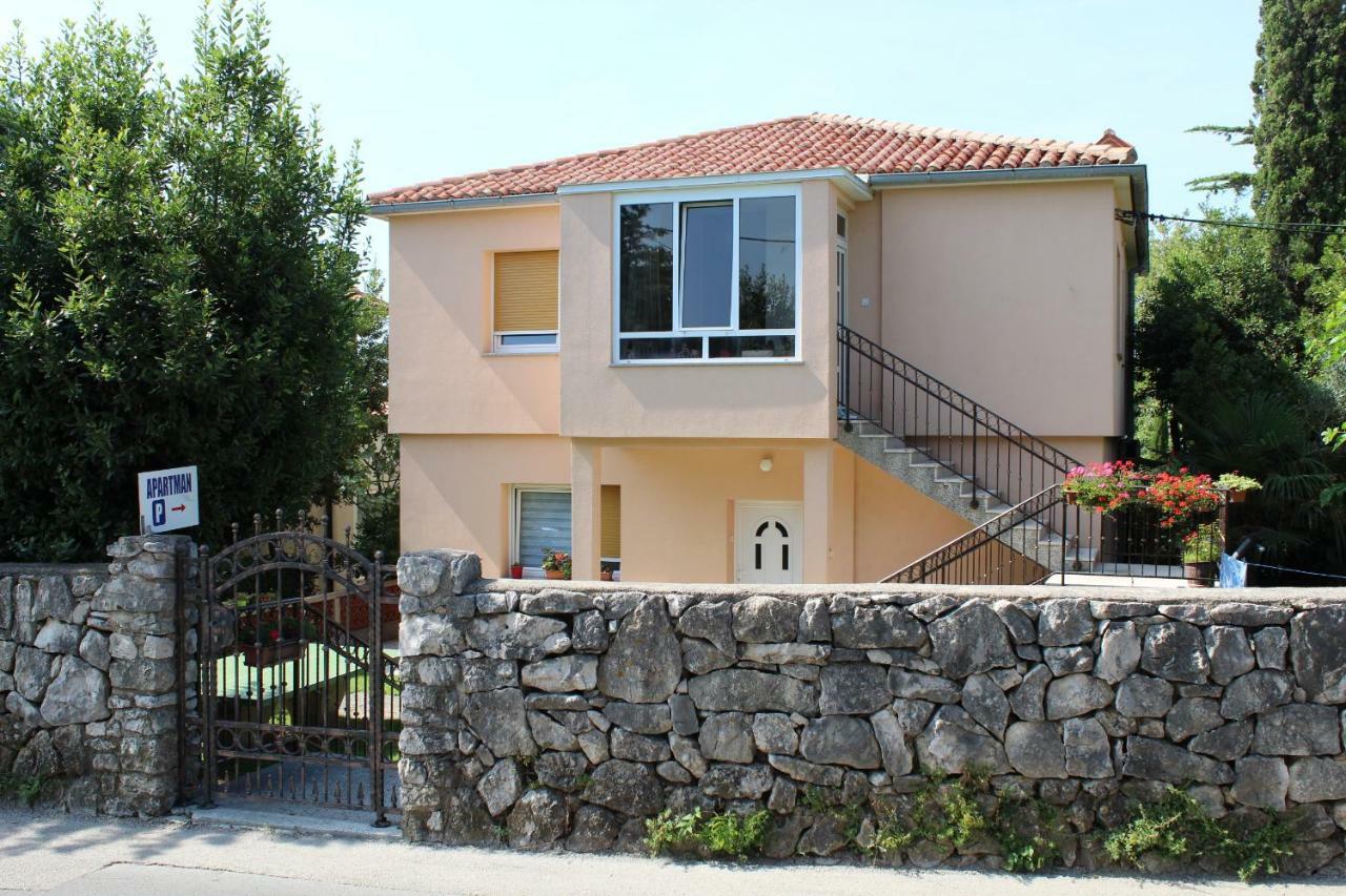 Apartman Samblic Кърк Екстериор снимка